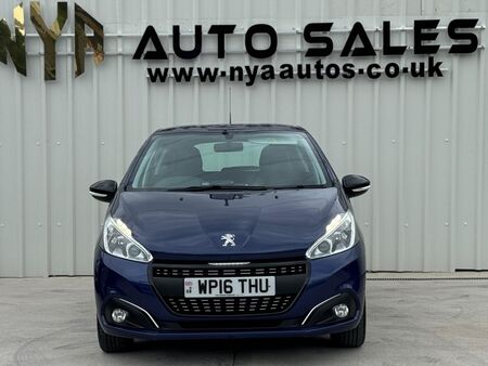 PEUGEOT 208 1.2 PureTech XS White Euro 6 5dr