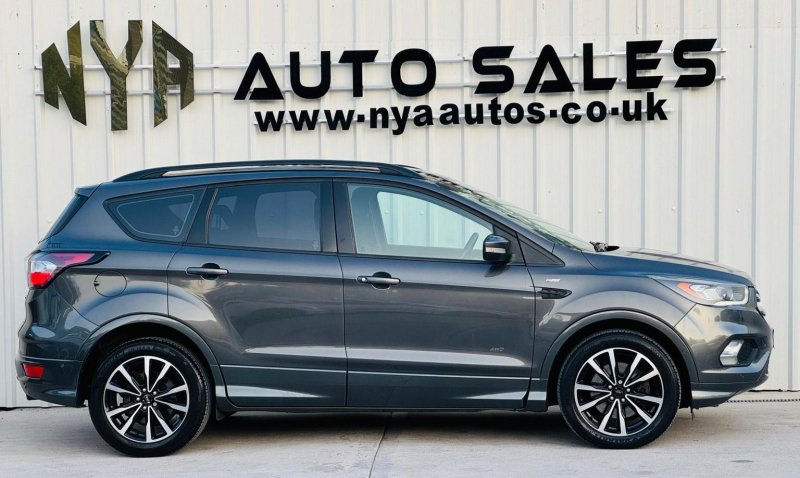 FORD KUGA