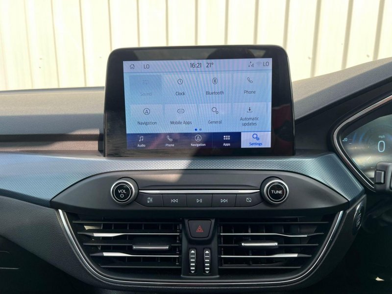 FORD FOCUS