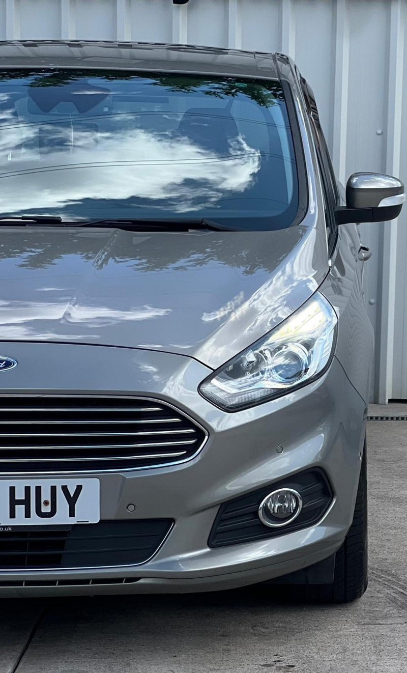 FORD S-MAX