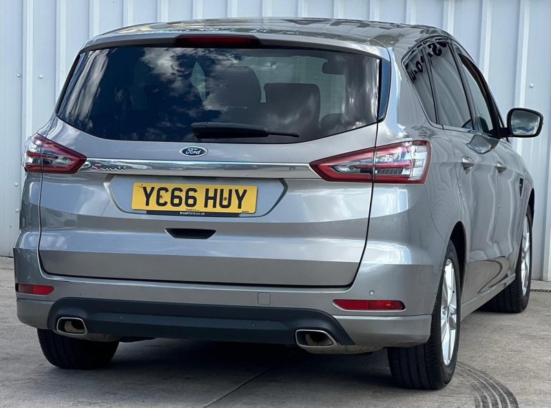 FORD S-MAX