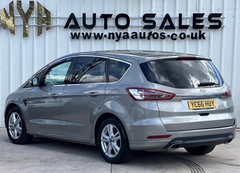 FORD S-MAX