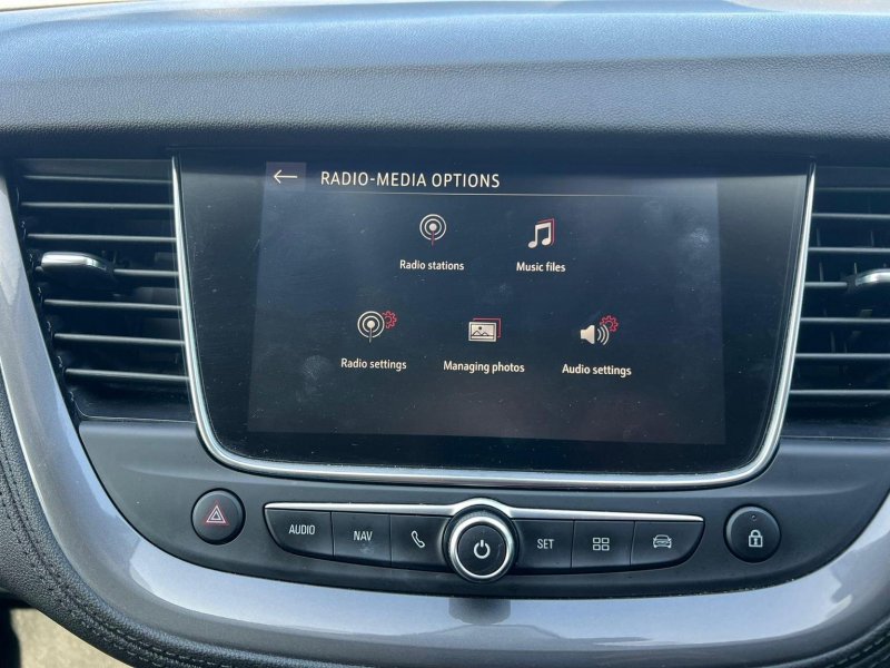 VAUXHALL GRANDLAND X