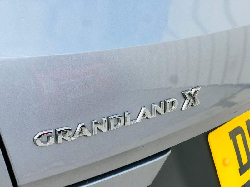 VAUXHALL GRANDLAND X