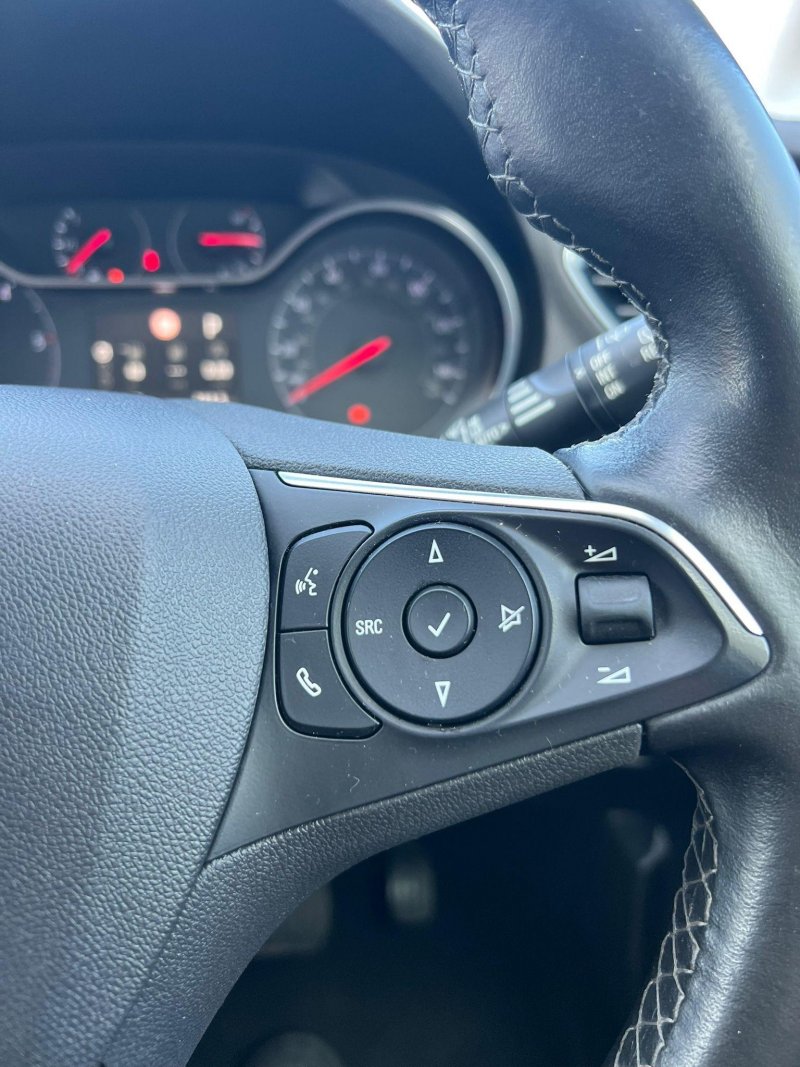 VAUXHALL GRANDLAND X