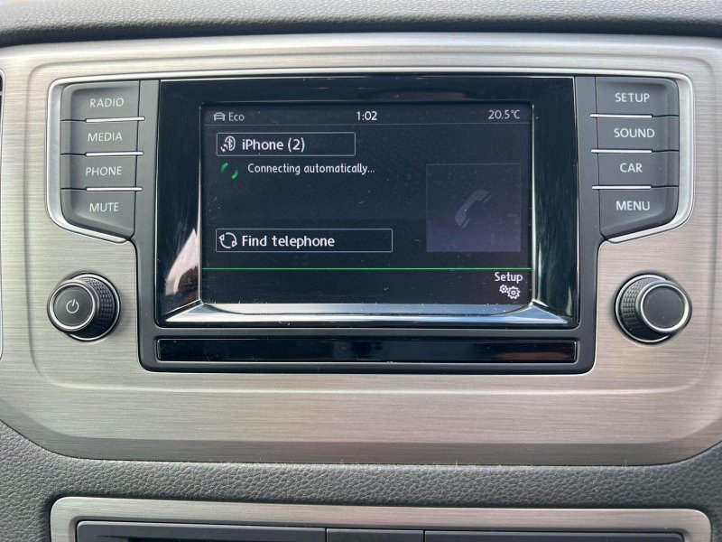 VOLKSWAGEN GOLF SV