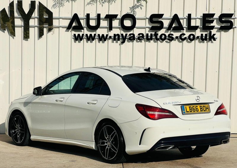 MERCEDES-BENZ CLA