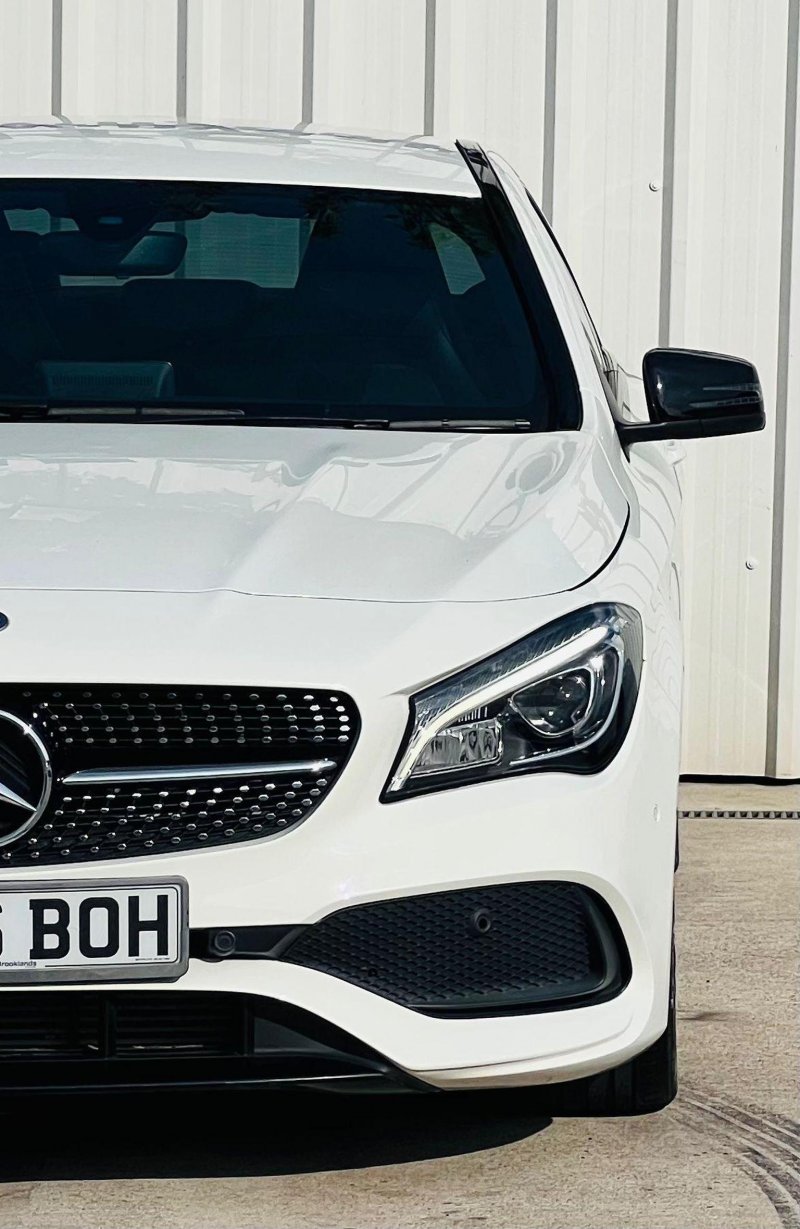 MERCEDES-BENZ CLA