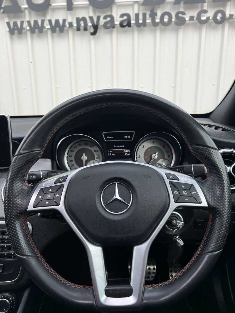 MERCEDES-BENZ GLA CLASS