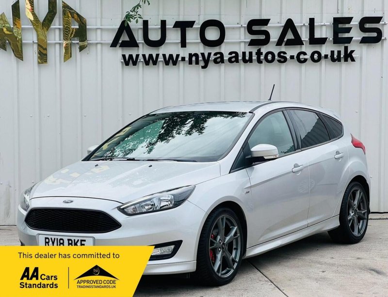 FORD FOCUS 1.0T EcoBoost ST-Line X Euro 6 (s/s) 5dr